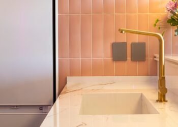 New trend shades and an innovation that redefines water at home