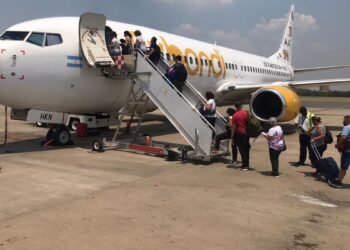 Flybondi did not pay salaries for March and adds tension