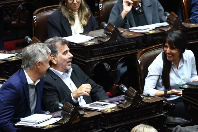 Legislative allies avoided Adorni’s judicial front and only made provincial claims