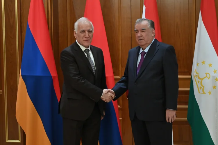 The presidents of Armenia and Tajikistan emphasized peace, stability and the development of communications in the South Caucasus