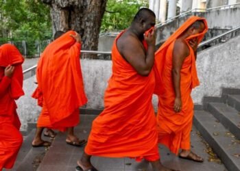 22 Sri Lankan monks arrested with 110 kilos of cannabis at airport – De Ware Tijd