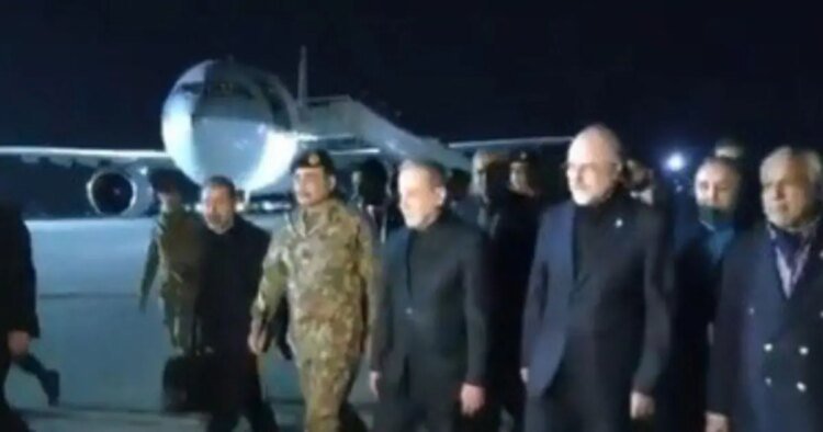 Iranian delegation arrives in Islamabad for negotiations with the US