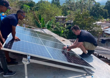 Bureaucracy and corruption hinder the official campaign in favor of solar panels in homes