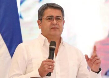 JOH asks to pray for him to reunite with his family and return to Honduras
