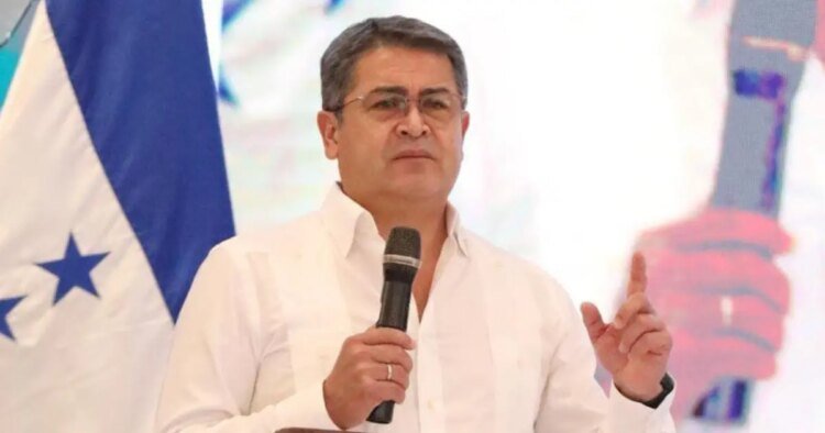 JOH asks to pray for him to reunite with his family and return to Honduras
