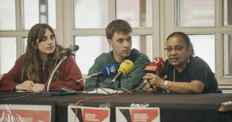 Far-left Basque organizations raise money for Cuba