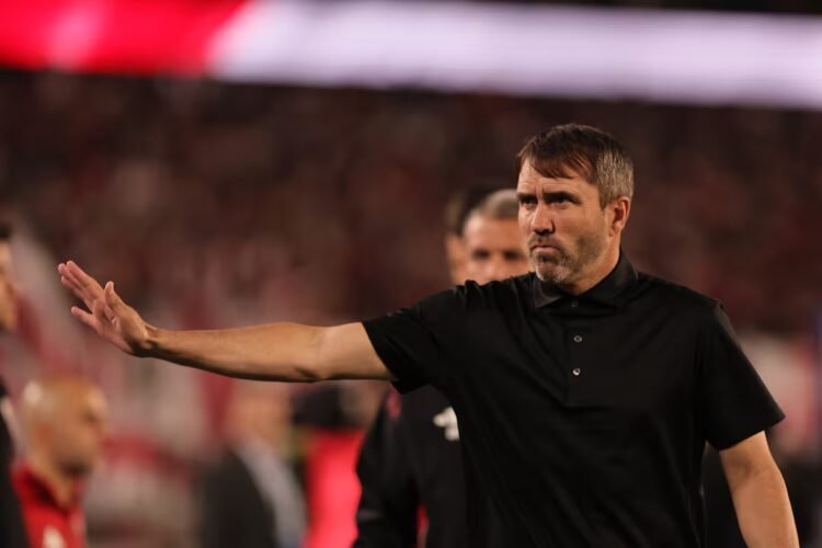 Eduardo Coudet defended River after the 3-1 defeat to Aldosivi and said about his arrival: “This was Vietnam”