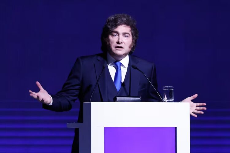 The Owner of Truth falls into dangerous fallacies