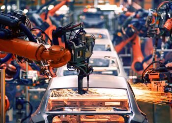 An Argentine group will manufacture Chinese cars in the country and is negotiating to produce another Asian brand