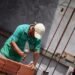 Informality continues to increase: there are already 9 million people working “black”