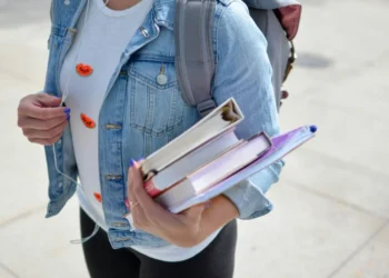 More Students at Universities in the Czech Republic: Number Rises Above 330,000