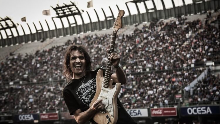 Felipe Staiti, the guitarist and founder of the Enanitos Verdes, died