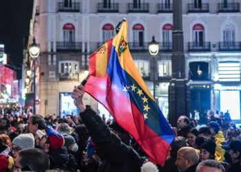 Spain eliminates express regularization for Venezuelan migrants