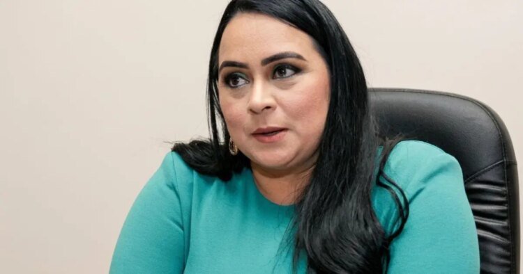 Alternative measures for Ninfa Flores, former director of Inami