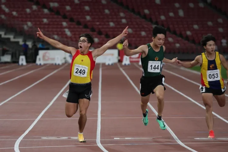 Inspired by idols’ rituals, HCI’s Jonathan Hoare and RI’s Anson Loh win NSG titles
