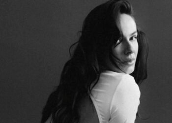 Khrystyna Hornyak boasted of new sensual photos – black and white shots