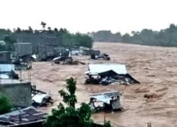 Devastating floods leave at least 12 dead in Northwest Haiti