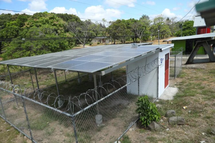 Photovoltaic equipment reduces the costs of production and distribution of drinking water