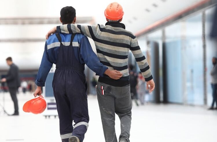 The Parliament of Tajikistan approved the organized recruitment of migrants to Russia. We explain in detail how this will work.