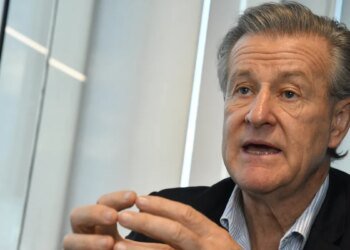 Gurméndez requested that the Intelligence Commission consult with Layera about the risks of the country being used as logistical support for Iran