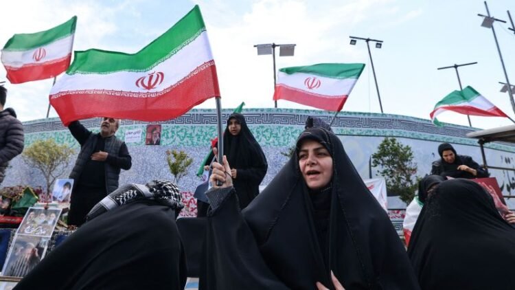 Live updates: White House says Iran war ceasefire will continue if Strait of Hormuz is open