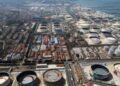Oil prices rise after Trump threatens to block passage through Strait of Hormuz