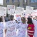Petition demands better conditions for Swiss nurses