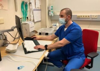 Kela pilots private doctor visit for 65+ people anywhere in country