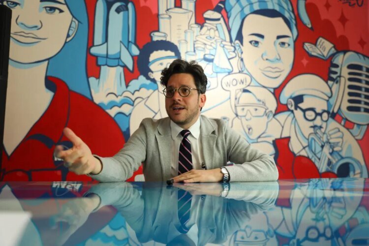 Christian González-Rivera: ‘Democracy is not perfect, but it can be perfected’