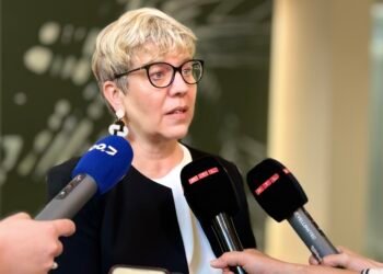 Suspended surgeon: Ten cases in Wilmes expert report sent to public prosecutor