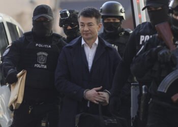 The first footage of the extradition of ex-deputy head of the SIS Alexandru Balan from Romania to Moldova