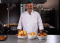 Preview: Juan Manuel Herrera teaches how to prepare a crispy puff pastry that melts in your mouth