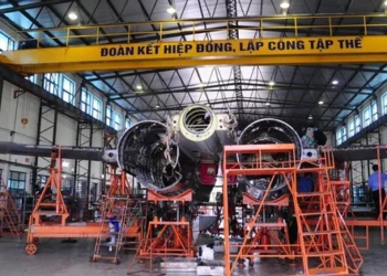 Factory A32 in Da Nang extends fighter jet service life through complex modernization overhaul