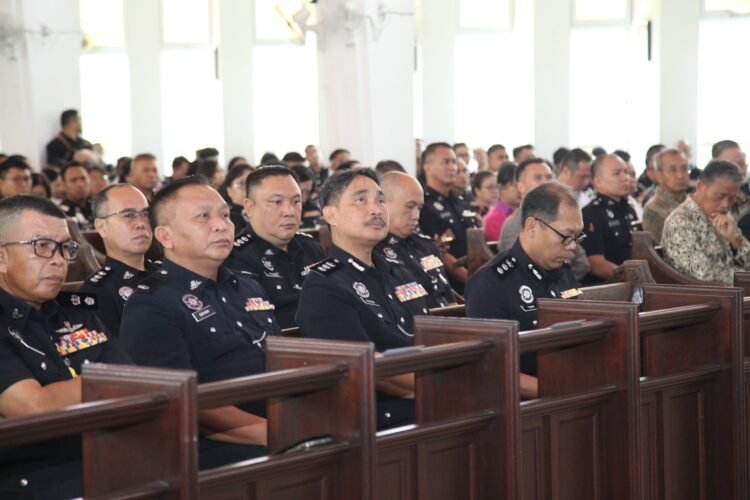 Sarawak police hold special mass for 219th Police Day