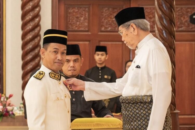 Sri Aman Resident among 148 conferred Sarawak state honours