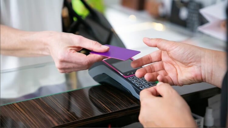 They arrested a woman who stole a co-worker’s card to pay for tickets
