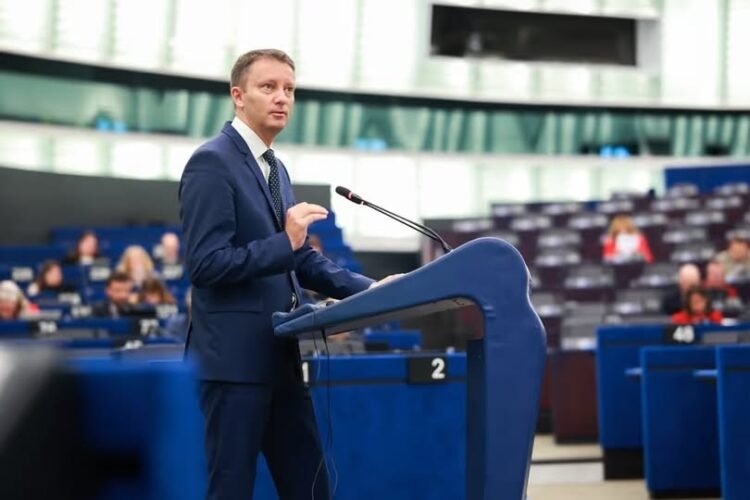 Siegfried Mureșan: “For the PSD, the pro-European character is only declarative. They always feel better with the anti-European extremists”