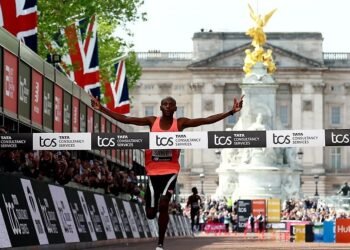 The Secrets of the World’s Fastest Man: The Diet of the First Man in History to Run a Marathon in Under Two Hours. All Romanians have his pre-race menu at home