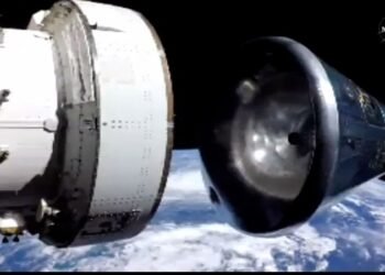 Watch the moment Orion spacecraft detaches from service module