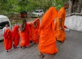 A group with the participation of Buddhist monks tried to import 112 kg of drugs into Sri Lanka