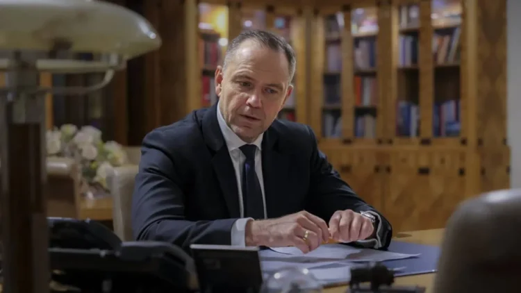 ‘A farce is too mild a word.’ President to file motion with the Constitutional Tribunal