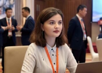 How a linguistic background helps Nigina Alifbekova build an international career