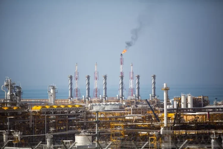Fuel prices could keep rising for months even if Hormuz reopens, U.S. EIA says
