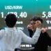 World stock markets and oil rise again awaiting talks between the US and Iran