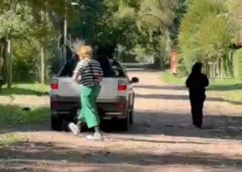 Film capture. Two police officers dressed as clowns to catch a drug lord from José León Suárez