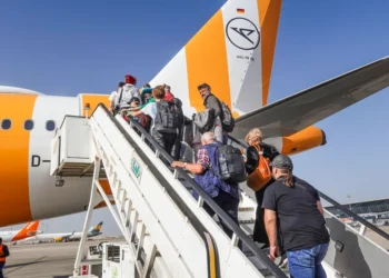 Condor versus Lufthansa: Passengers will be allowed to take more hand luggage with them in the future