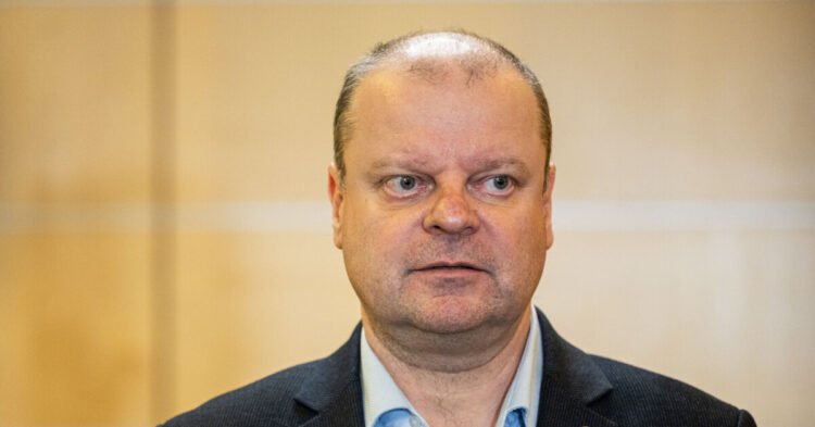 Suspicions have been brought against Saulis Skvernelis in the bribery case of the Plantation Service