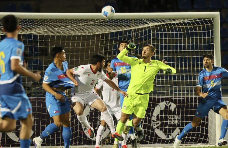 When will the opponents of the Tajikistan national team at the 2027 Asian Cup be determined?