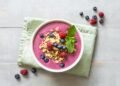 Red fruit smoothie bowl recipe on Foodit