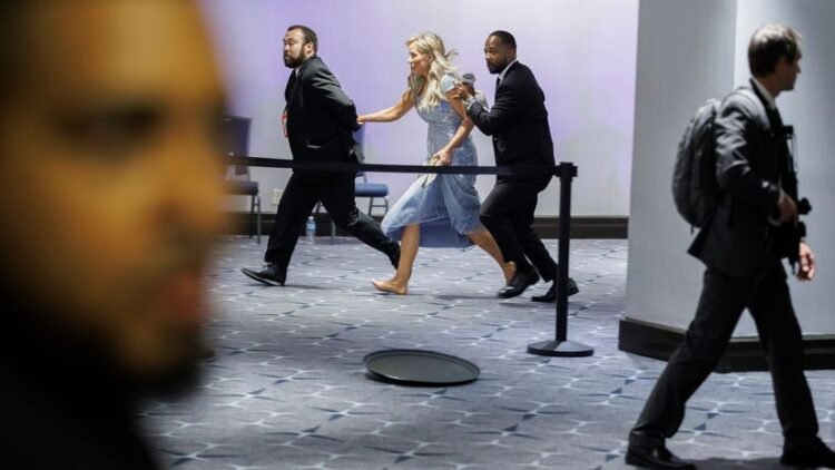 A luxurious evening turned into chaos. Vance disappeared from the hall in front of Trump, the president fell during the evacuation – World – News